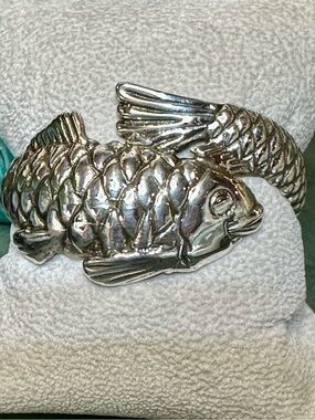 D'Molina 1970’s Vintage Mexico 925 Silver Koi Fish 6” Cuff Bracelet